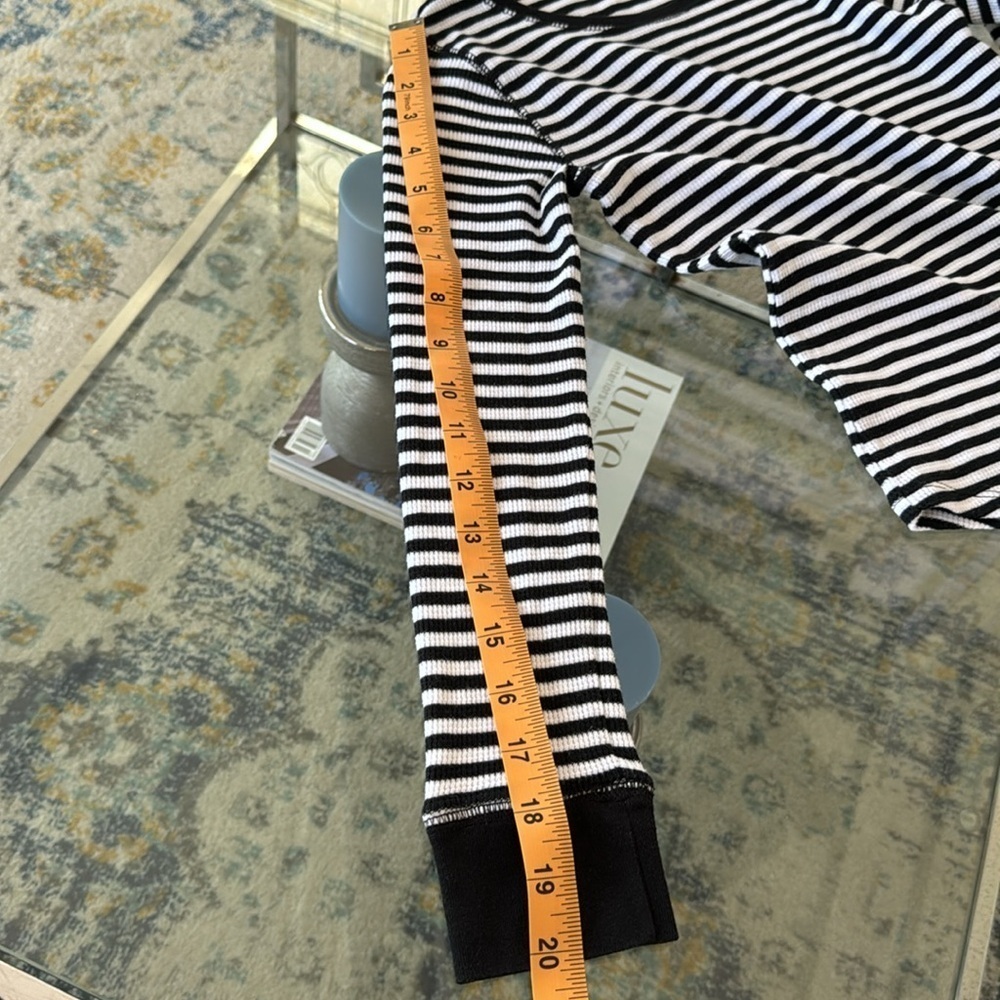 Old Navy girl shirt - Picture 10 of 11
